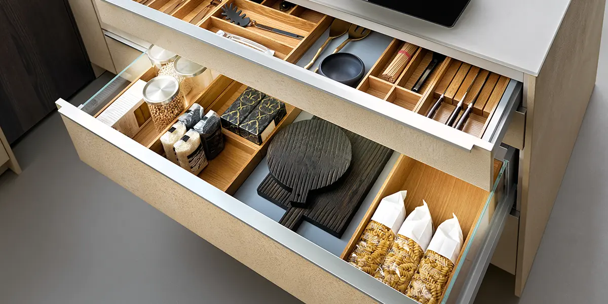 Kitchen drawer with storage accessories