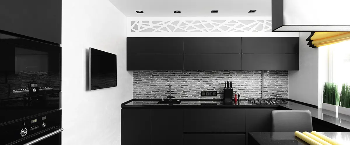 contemporarty black kitchen