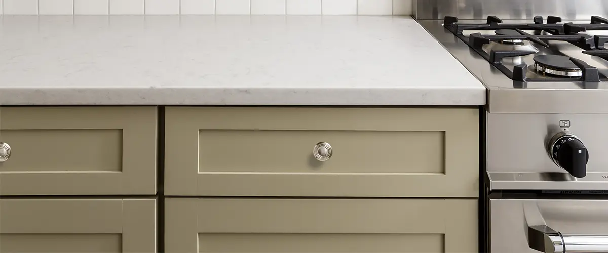 Shaker kitchen cabinets with a neutral shade